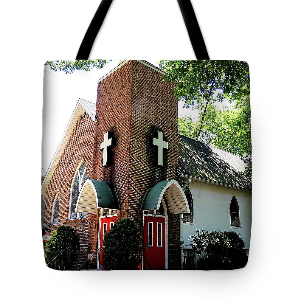 Mt. Zion Tote Bag featuring the photograph Mt Zion A.m.e. Church by Linda Stern