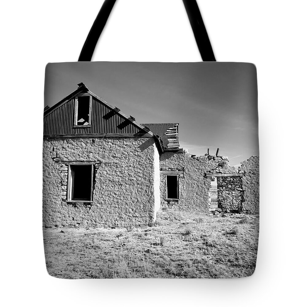 Black And White Tote Bag featuring the photograph Mystery Ranch No. 1 by Brad Hodges