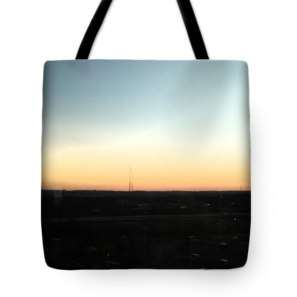 Nashville Sunset Tote Bag featuring the photograph Nashville skyline at sunset by Kimberly W