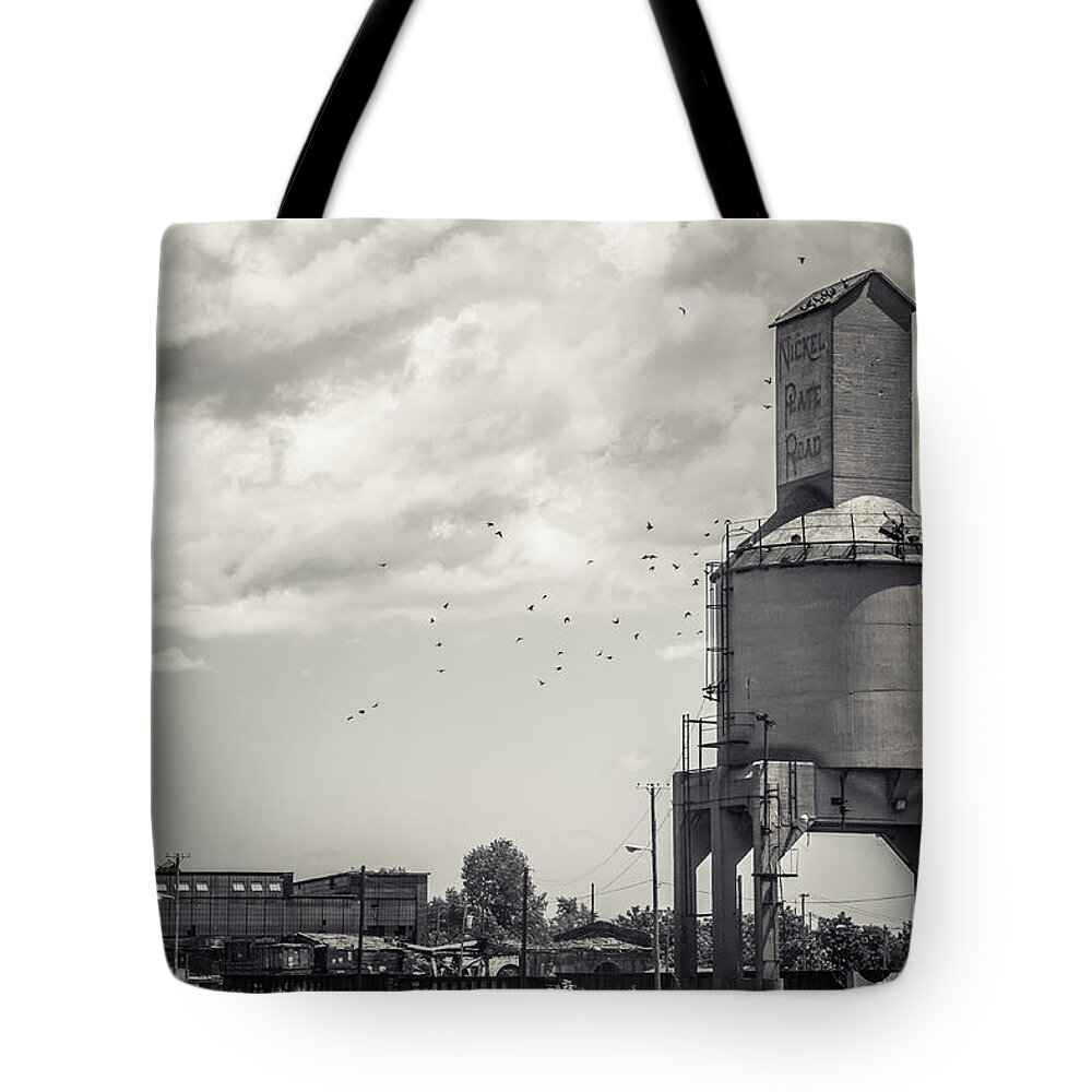 Nickel Tote Bag featuring the photograph Nickel Plate Road by Off The Beaten Path Photography - Andrew Alexander