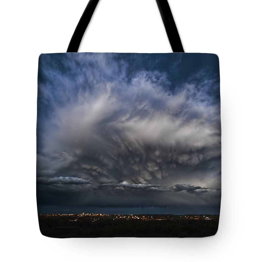 Cloud Tote Bag featuring the photograph Nightlife by Jeff Niederstadt