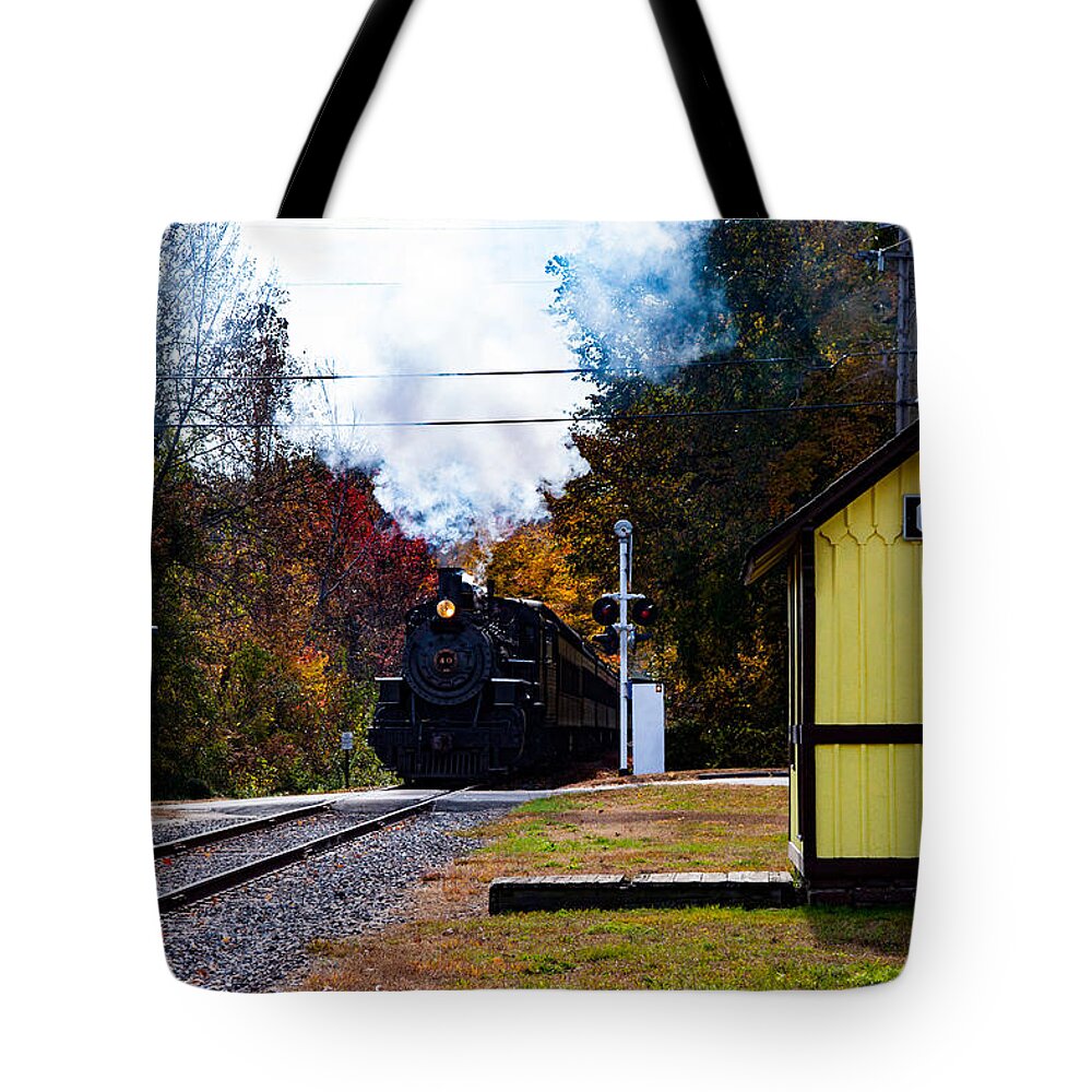 Essex Steam Train Tote Bag featuring the photograph No. 40 coming into Chester CT by Jeff Folger