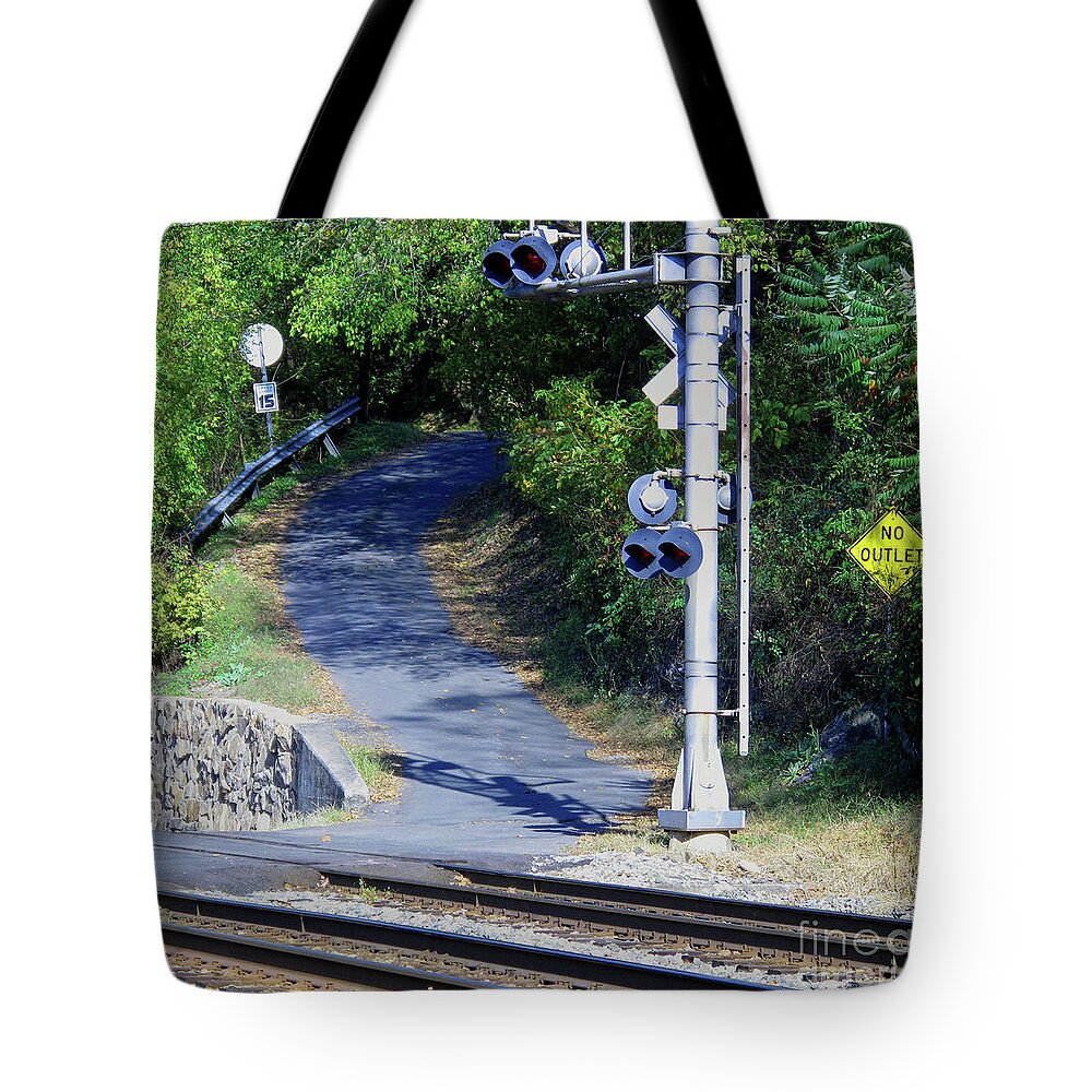 Train Tote Bag featuring the photograph No Outlet by Sandy McIntire