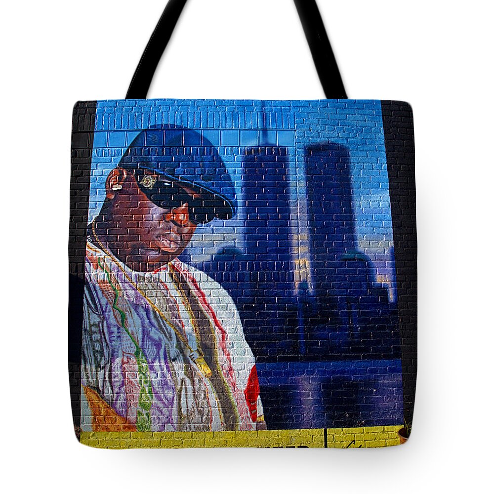 Graffiti Tote Bag featuring the photograph Notorious B.I.G. by Newwwman