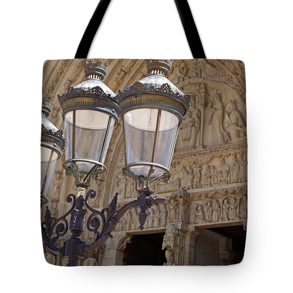 Paris Tote Bag featuring the photograph Notre Dame Street Lights Paris France by Toby McGuire