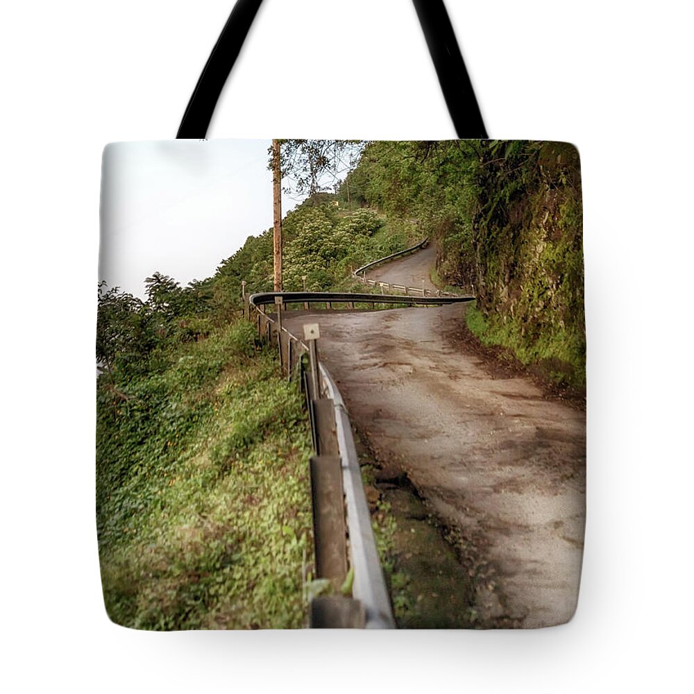 Waipio Valley Tote Bag featuring the photograph Nowhere but Up by Susan Rissi Tregoning