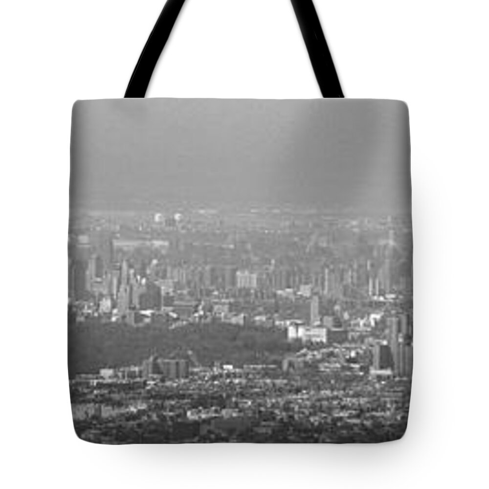 Ny Uc Tote Bag featuring the photograph Ny Uc by Edward Smith