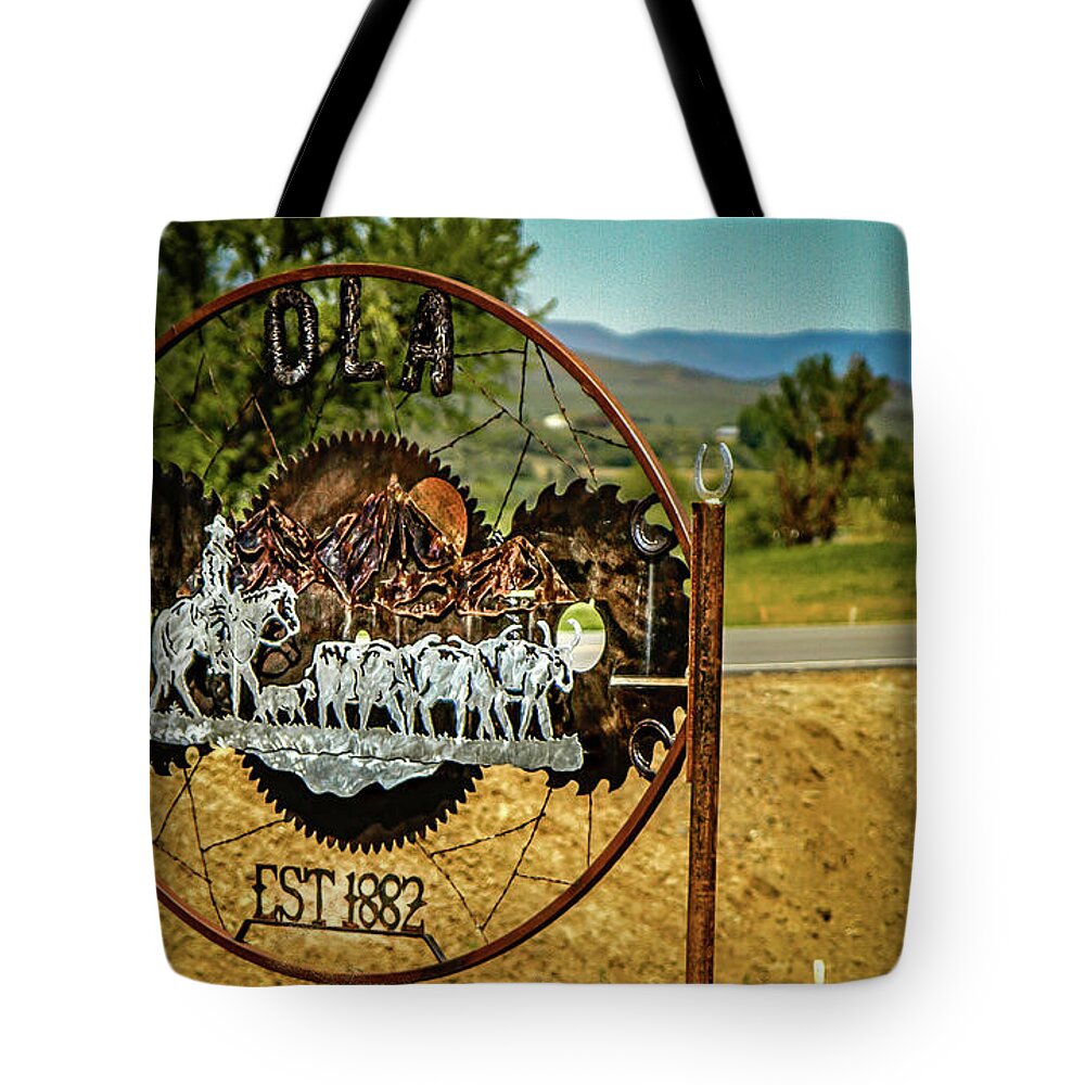 Country Tote Bag featuring the photograph Ola by Robert Bales