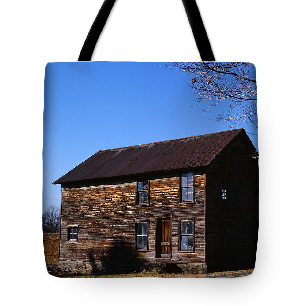 Landscape Tote Bag featuring the photograph Old Farm Building by Paul Ross