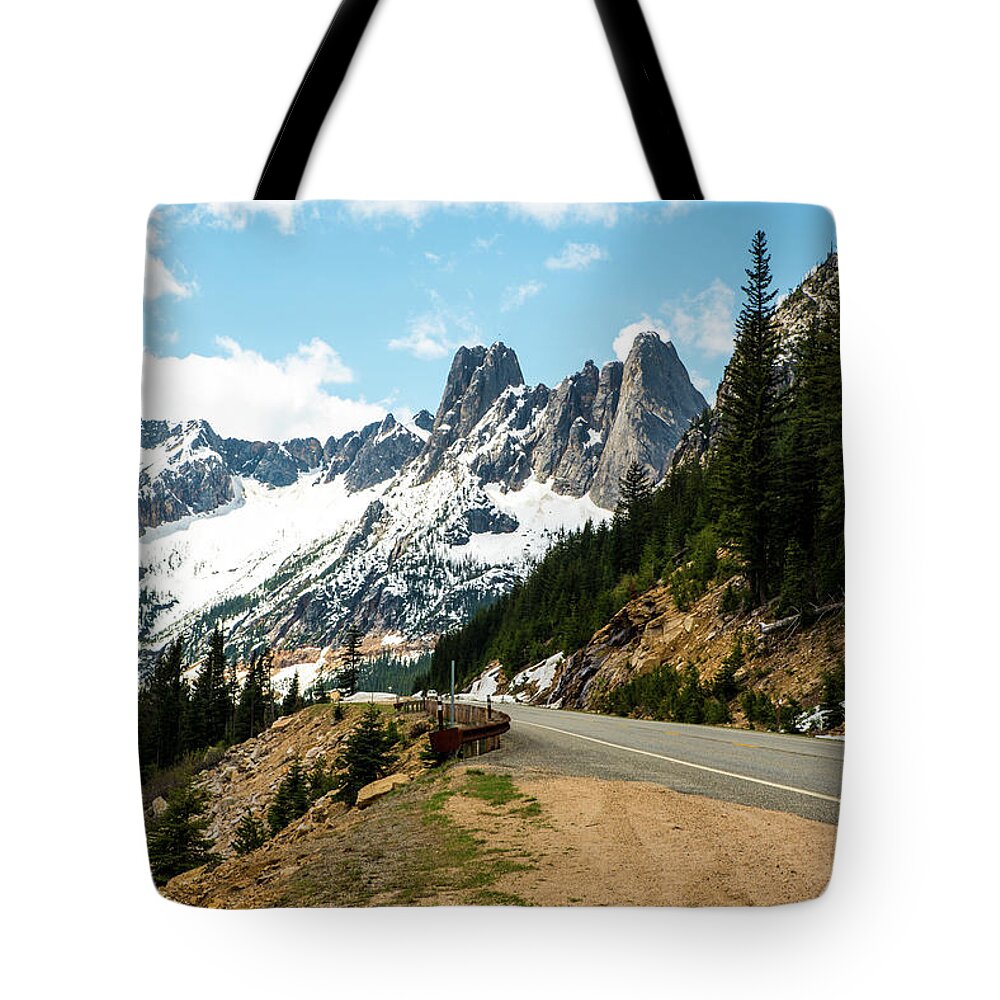 Open Highway Tote Bag featuring the photograph Open Highway by Tom Cochran