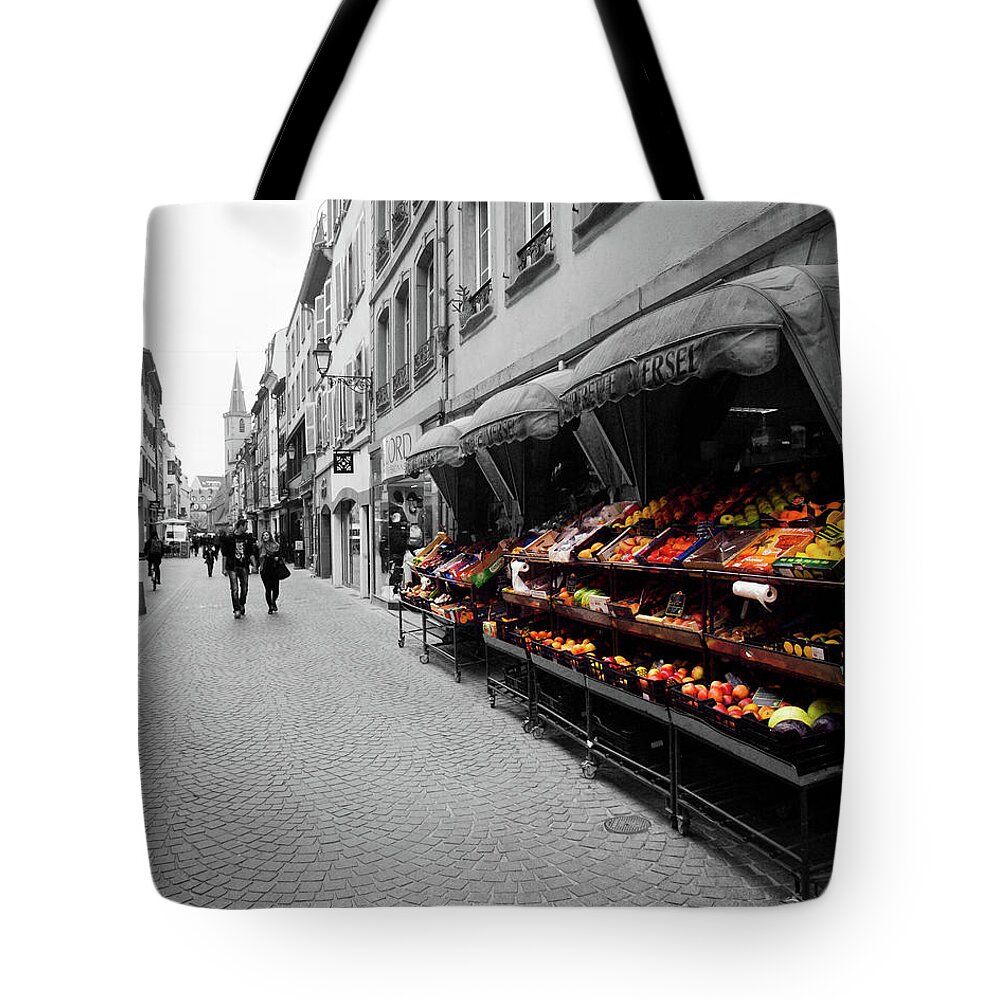 Architecture Tote Bag featuring the photograph Outdoor Market by Steven Myers