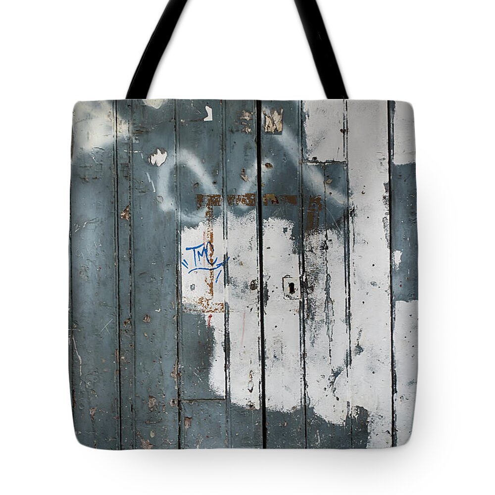 Peeling Paint Tote Bag featuring the photograph Panamanian Texture No.1 by Jessica Levant