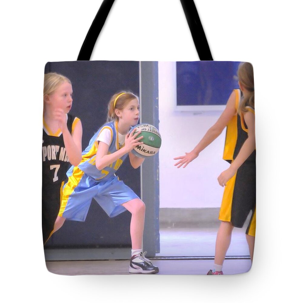 Basketball Tote Bag featuring the photograph Pass The Ball by Richard Omura