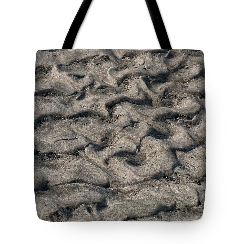 Abstract Tote Bag featuring the photograph Patterns in Sand 6 by William Selander