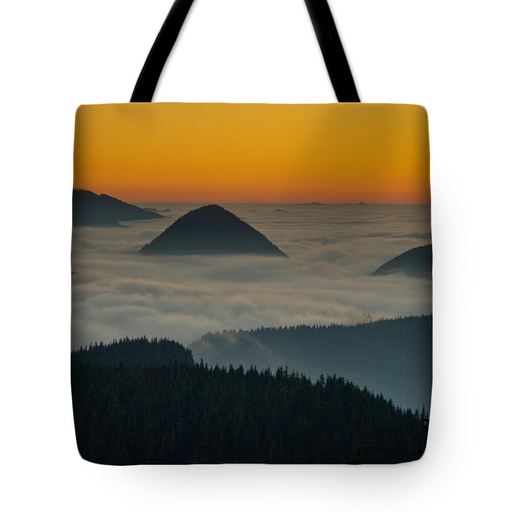 Beauty In Nature Tote Bag featuring the photograph Peaks Above the Fog at Sunset by Jeff Goulden