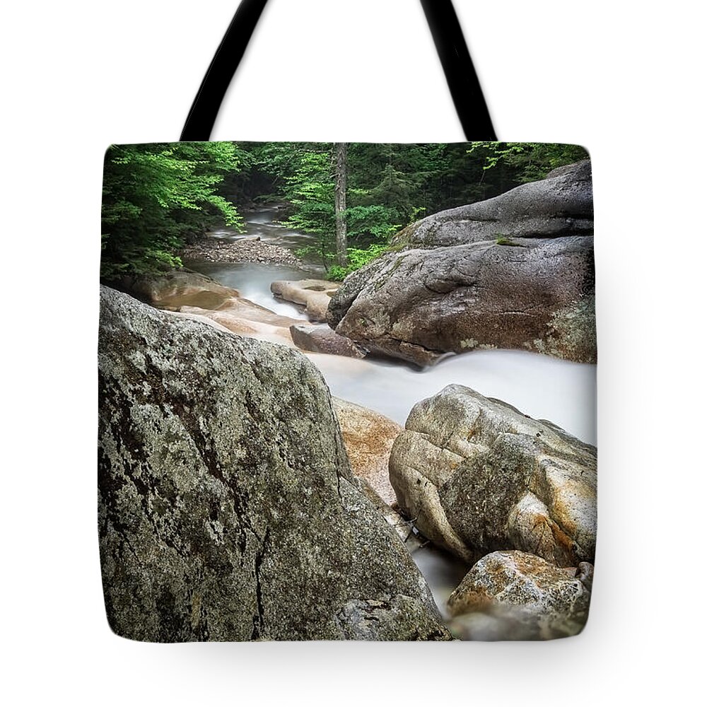 Photograph New Hampshire Tote Bag featuring the photograph Pemi above Basin by Michael Hubley