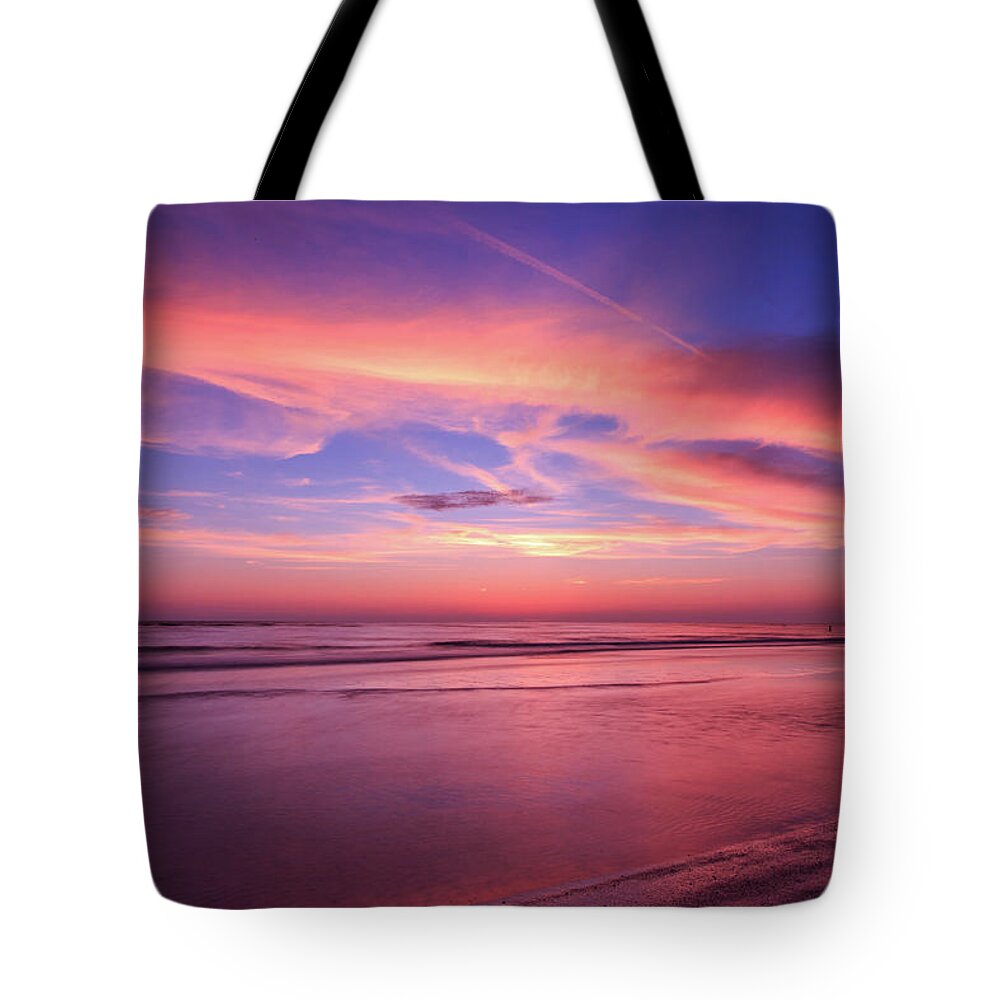 Ocean Tote Bag featuring the photograph Pink Sky and Ocean by Doug Camara