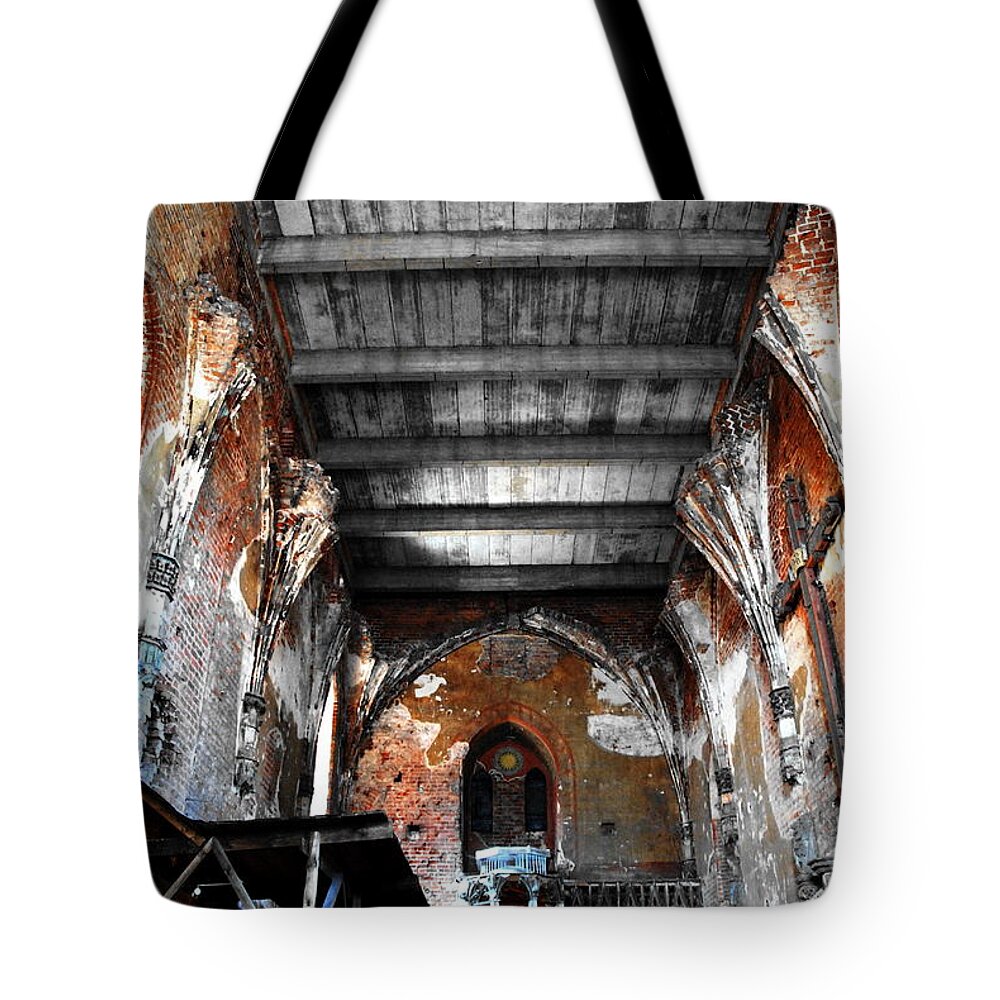 Poland Tote Bag featuring the photograph Poland - Malbork Castle - Church of the Virgin Mary by Jacqueline M Lewis