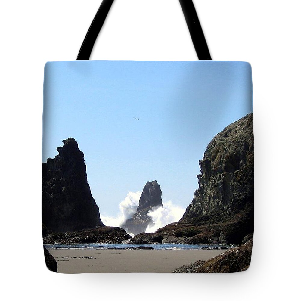 Wave Tote Bag featuring the photograph Powerful Sea by Will Borden