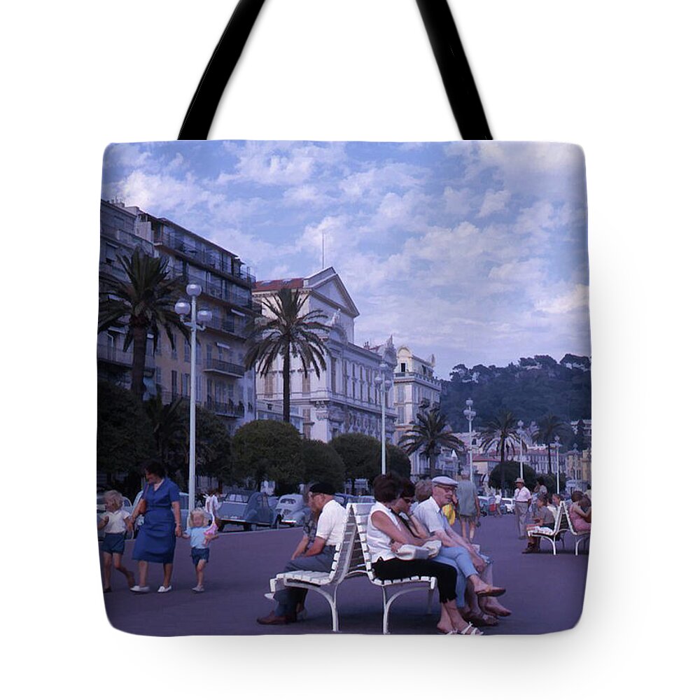 Promenade Des Anglais Tote Bag featuring the photograph Promenade des Anglais, Nice, France by Richard Goldman