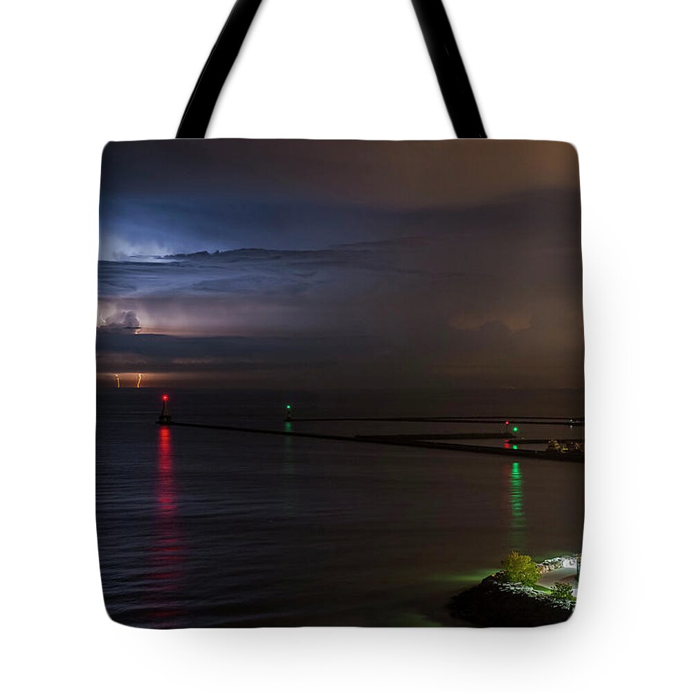  Tote Bag featuring the photograph Proposal by Dan Hefle