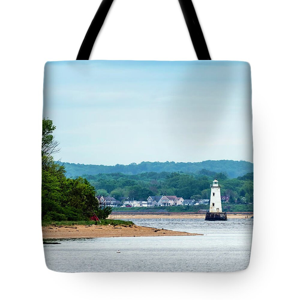 Raritan Bay Tote Bag featuring the photograph Raritan Bay and Great Beds Lighthouse by Steven Richman