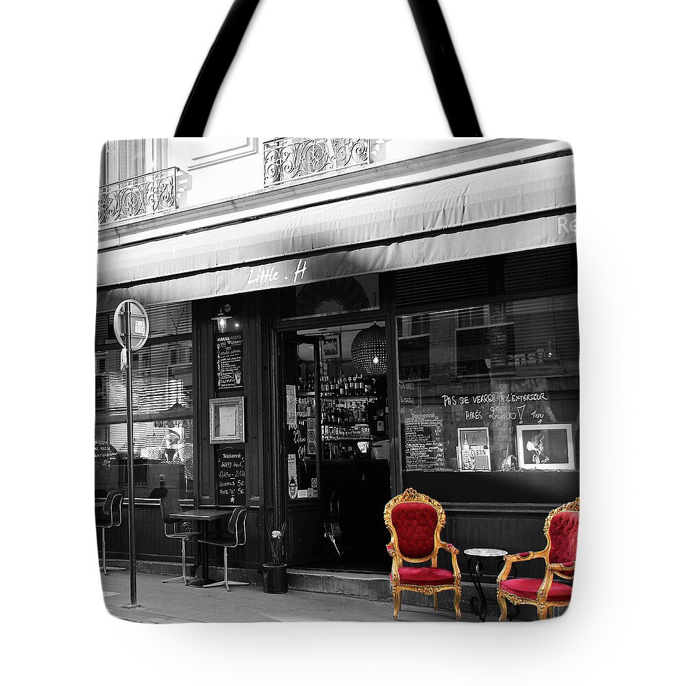 Paris Tote Bag featuring the photograph Red Chairs by Andrew Fare