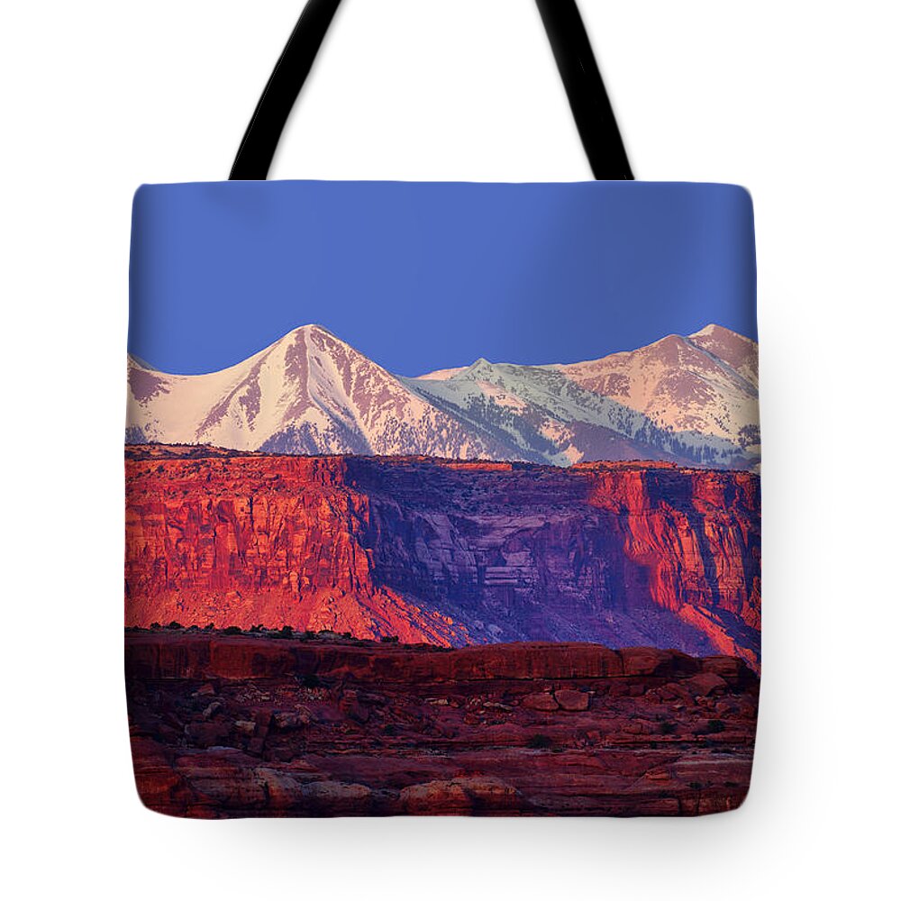 Canyonlands Tote Bag featuring the photograph Red, White and Blue by Greg Norrell