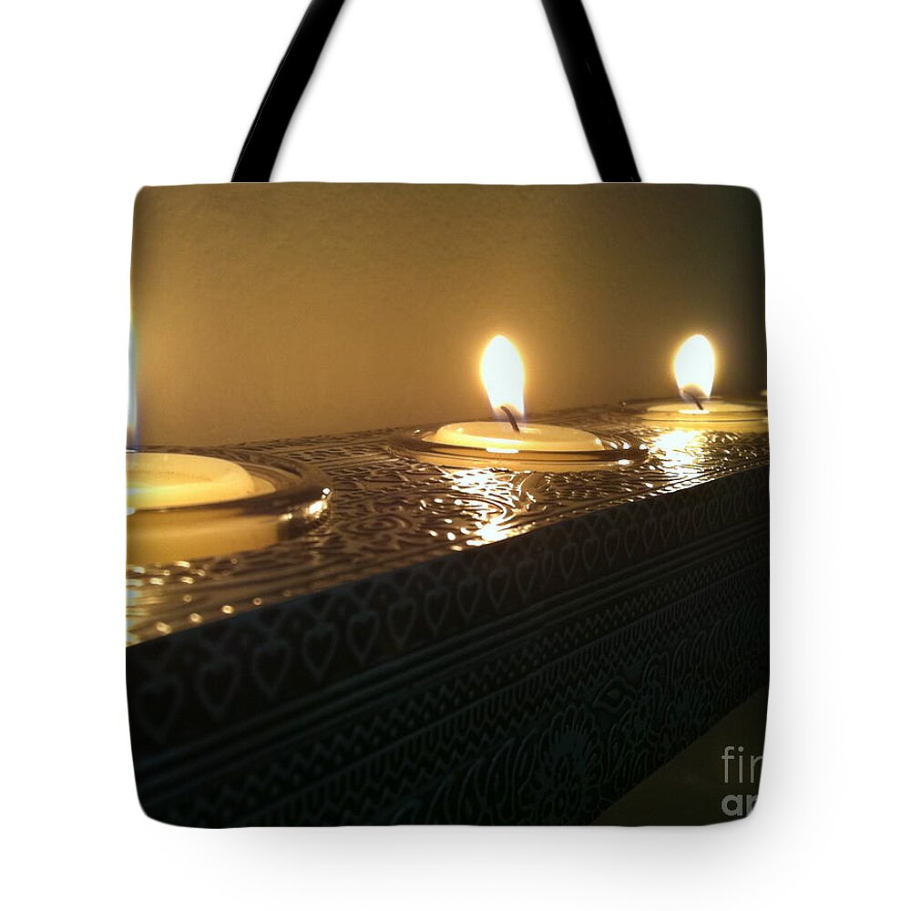 Candles Tote Bag featuring the photograph Reflection by Vonda Lawson-Rosa