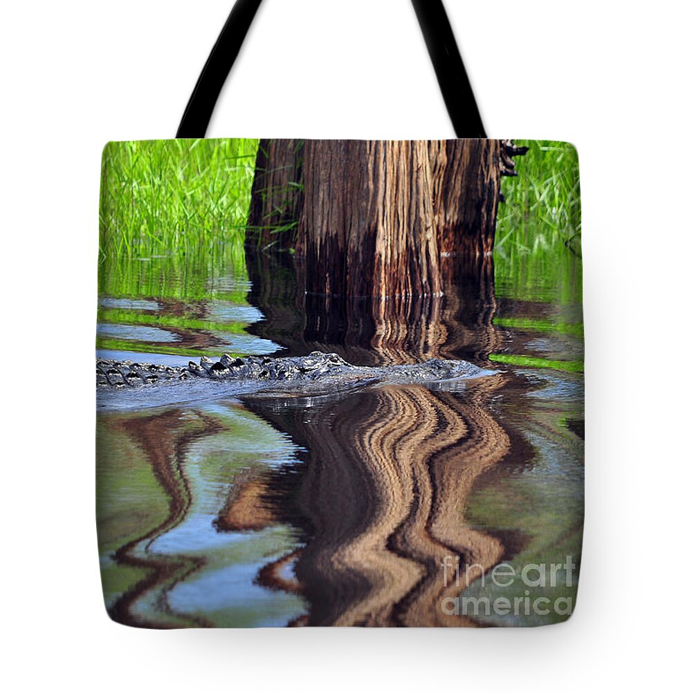 Alligator Tote Bag featuring the photograph Reptile Ripples by Al Powell Photography USA