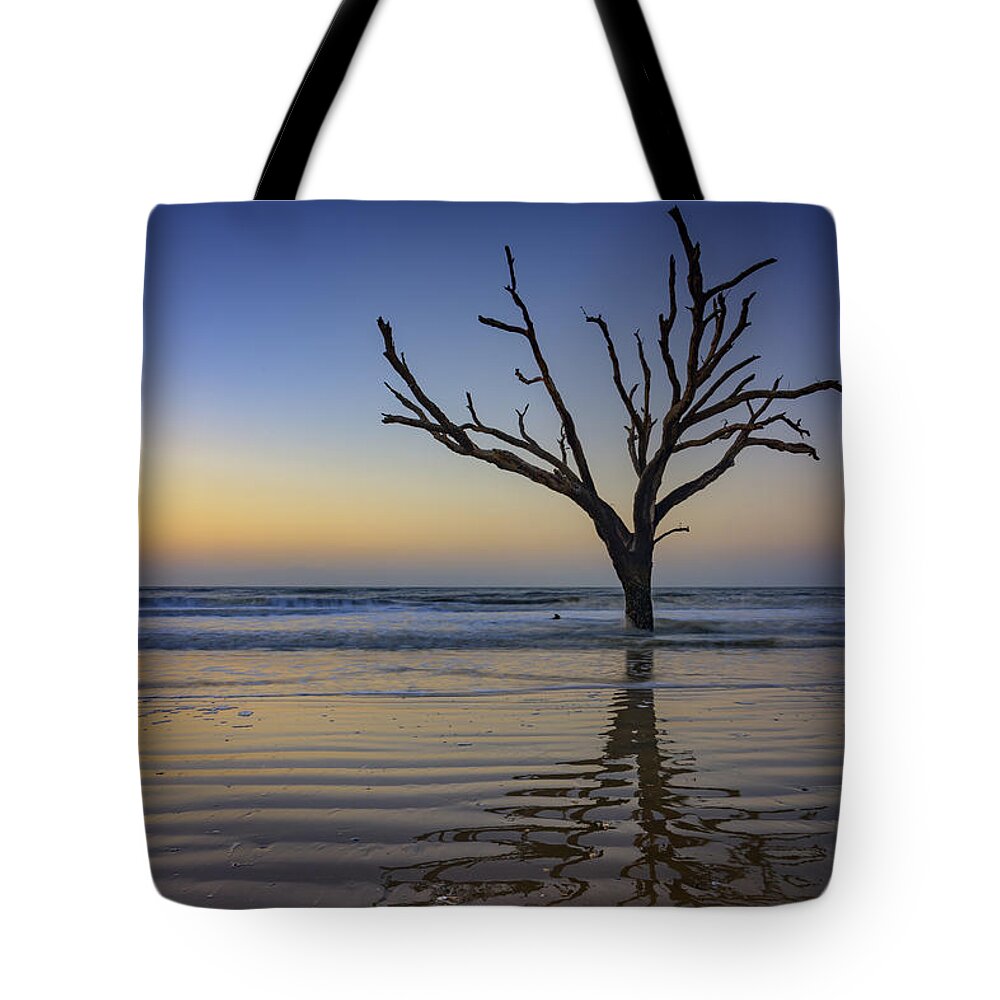 Sunrise Tote Bag featuring the photograph Ripples - Botany Bay Plantation by Rick Berk