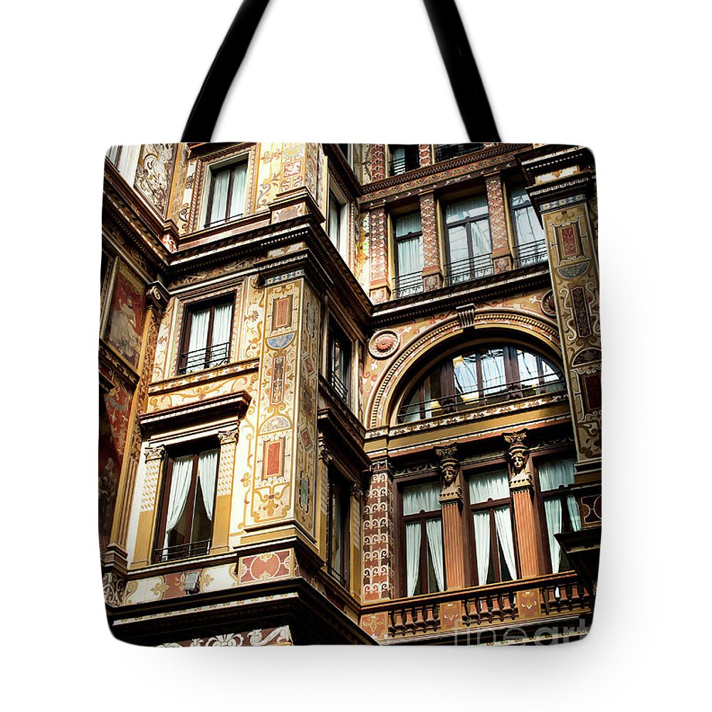 Rome Tote Bag featuring the photograph Roman Courtyard by Carol Lloyd