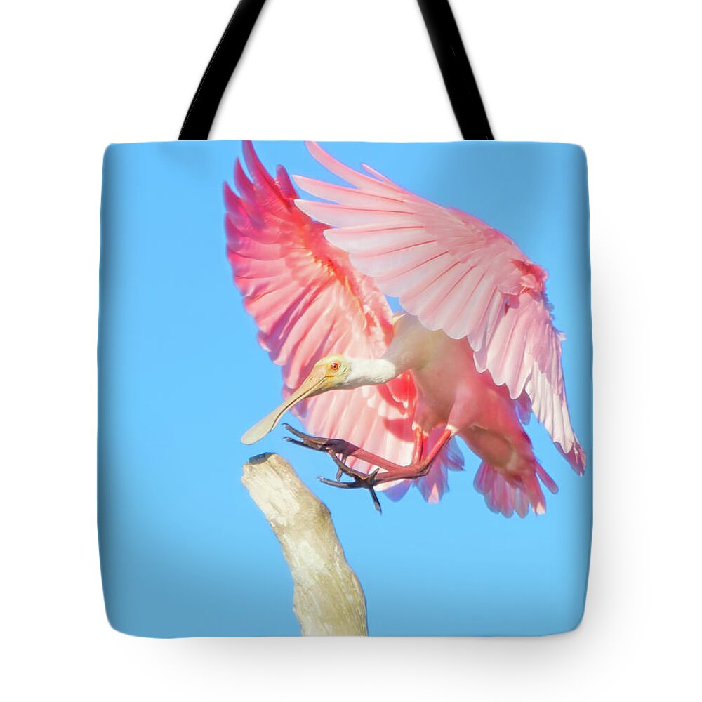 Spoonbill Tote Bag featuring the photograph Roseate Spoonbill Landing by Mark Andrew Thomas