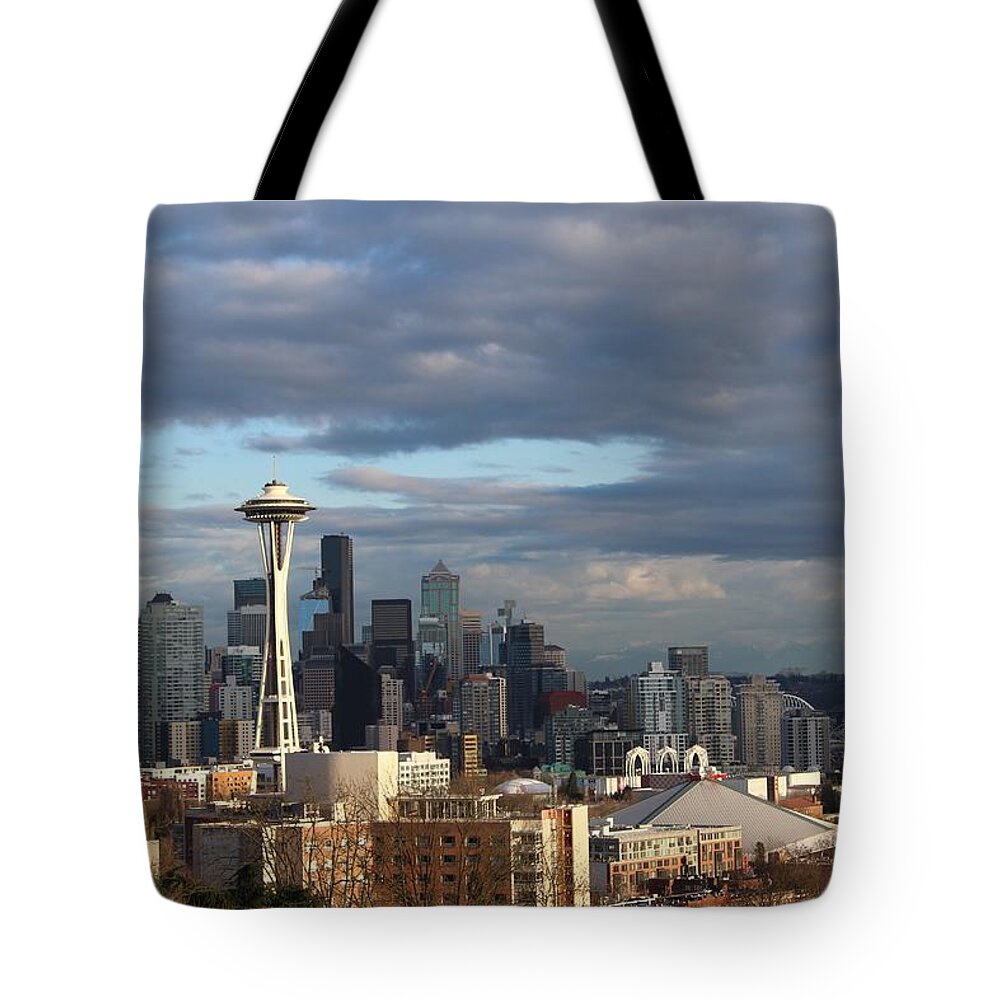 Seattle Tote Bag featuring the photograph Seattle Skyline by Brian Eberly