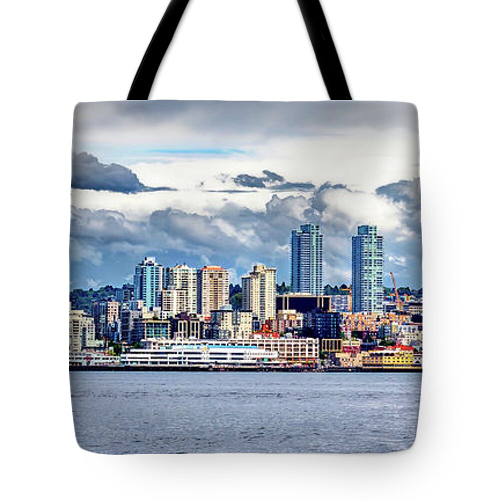 Seattle Tote Bag featuring the photograph Seattle Skyline HDR by Rob Green