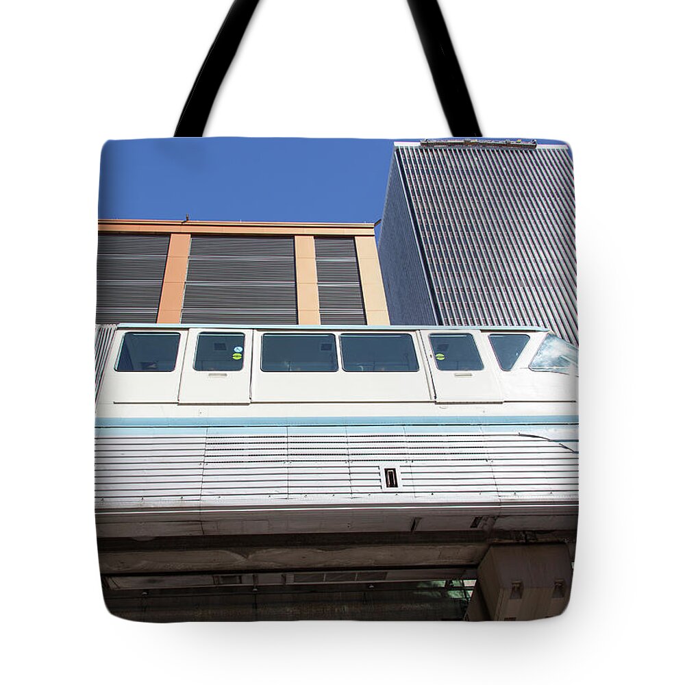 Train Tote Bag featuring the photograph Seattle Transportation by Ramunas Bruzas
