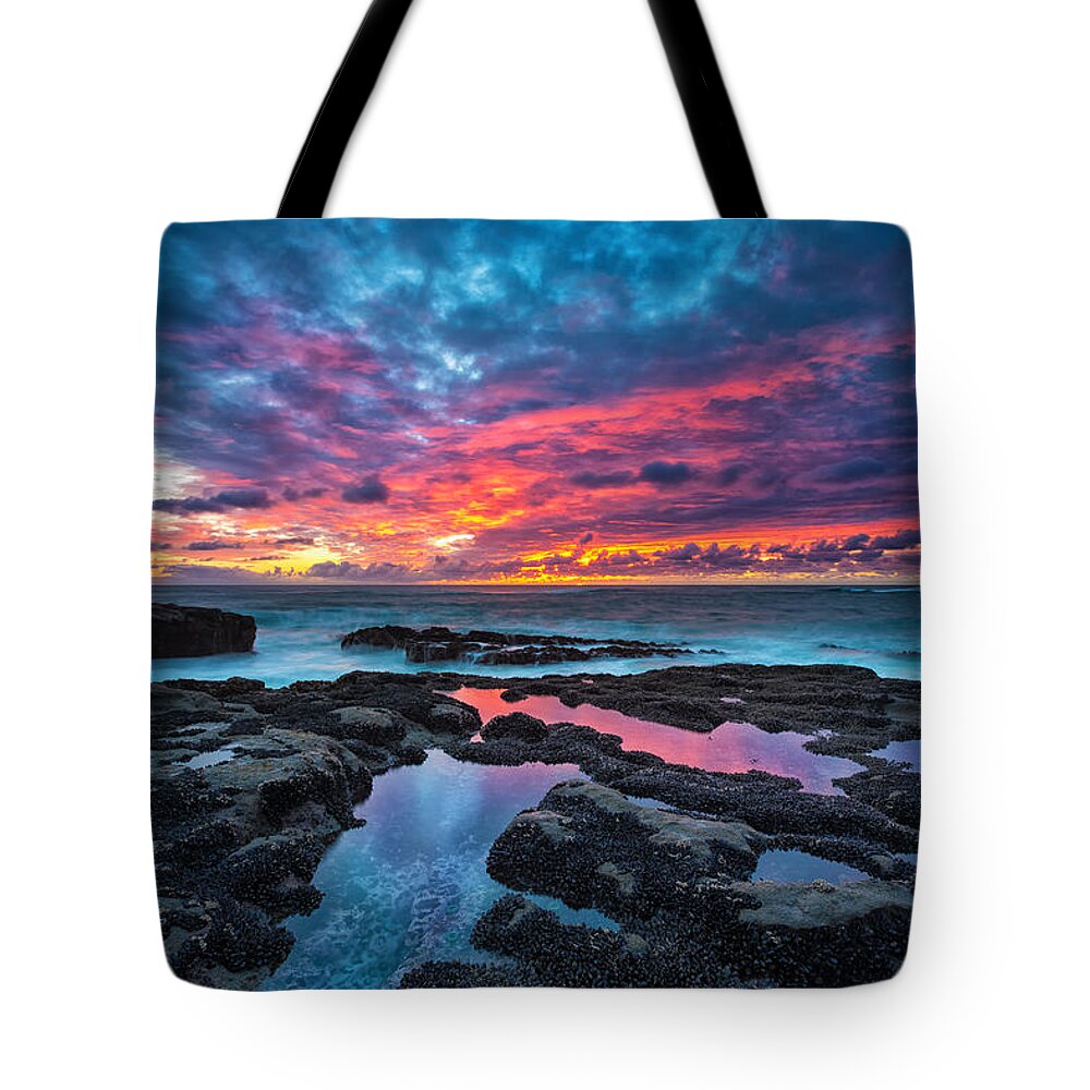 Red Sunset Tote Bags