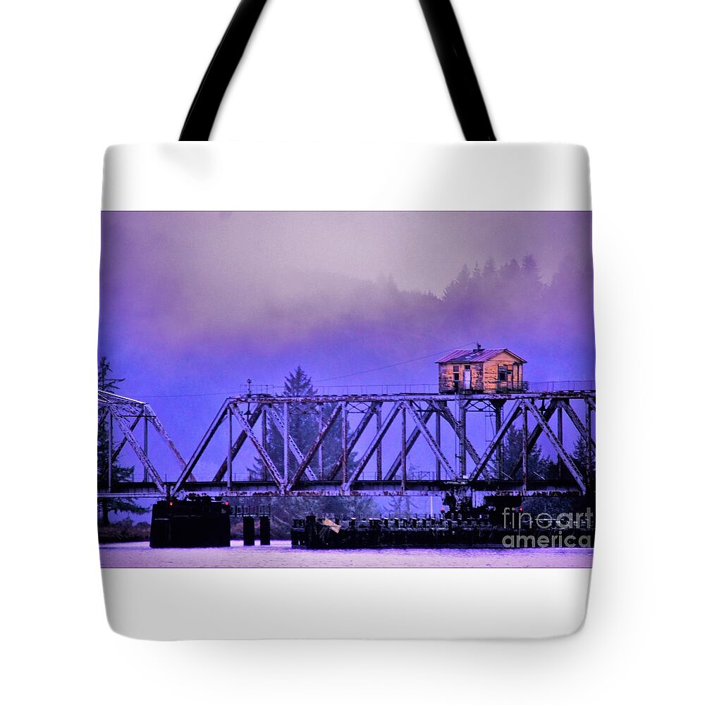 Railroad Bridge Tote Bag featuring the photograph Setting High Above by Merle Grenz