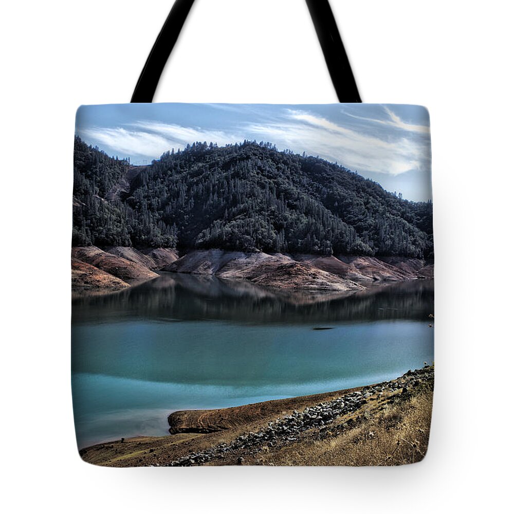 Shasta Lake Tote Bag featuring the photograph Shasta Lake by Bonnie Bruno