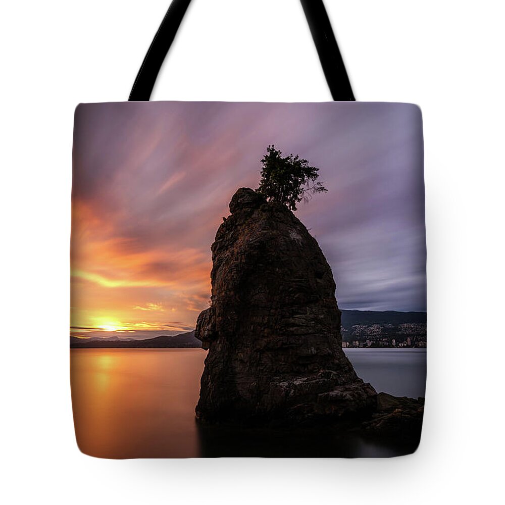 Vancouver Tote Bag featuring the photograph Siwash Rock Sunset Vancouver by Pierre Leclerc Photography