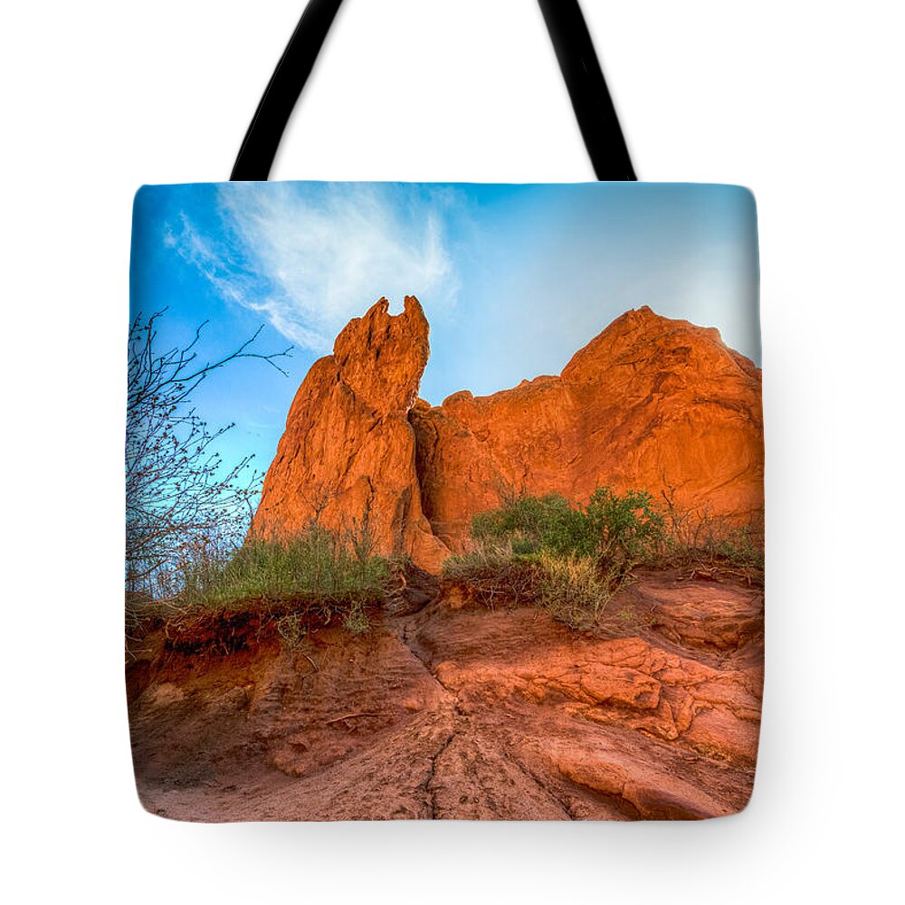 Garden Of The Gods Tote Bag featuring the photograph Sky Pincher by Spencer McDonald