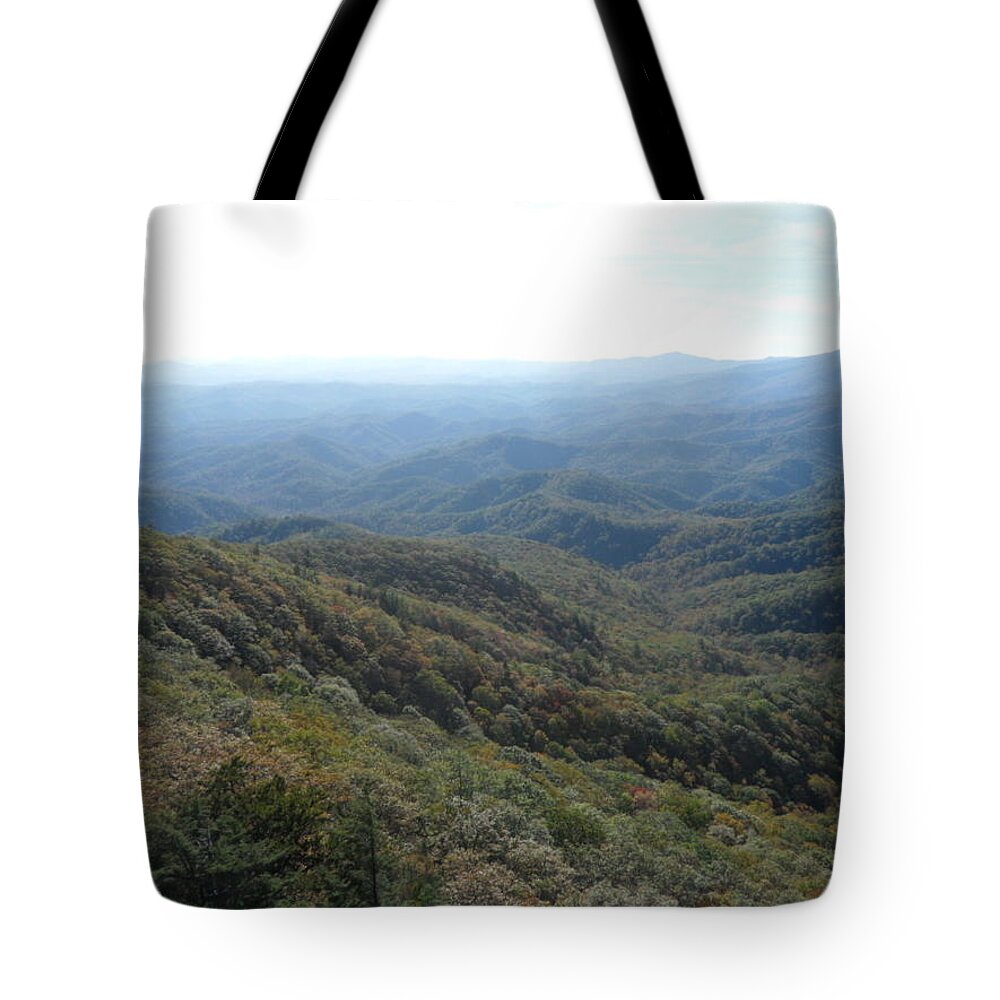Smoky Mountains Tote Bag featuring the photograph Smokies 20 by Val Oconnor
