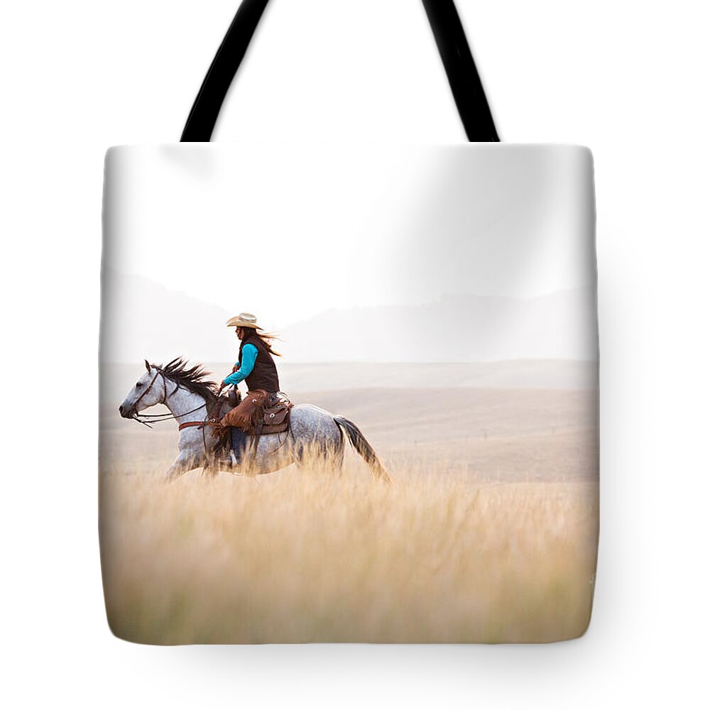 Terri Cage Photography Tote Bag featuring the photograph Smoky Horizion by Terri Cage