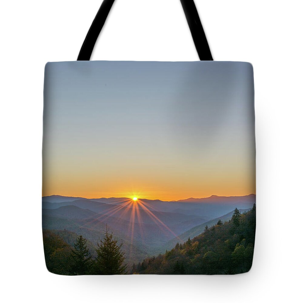 Newfound Gap Tote Bag featuring the photograph Smoky Mountain Winter Sunrise by Douglas Wielfaert