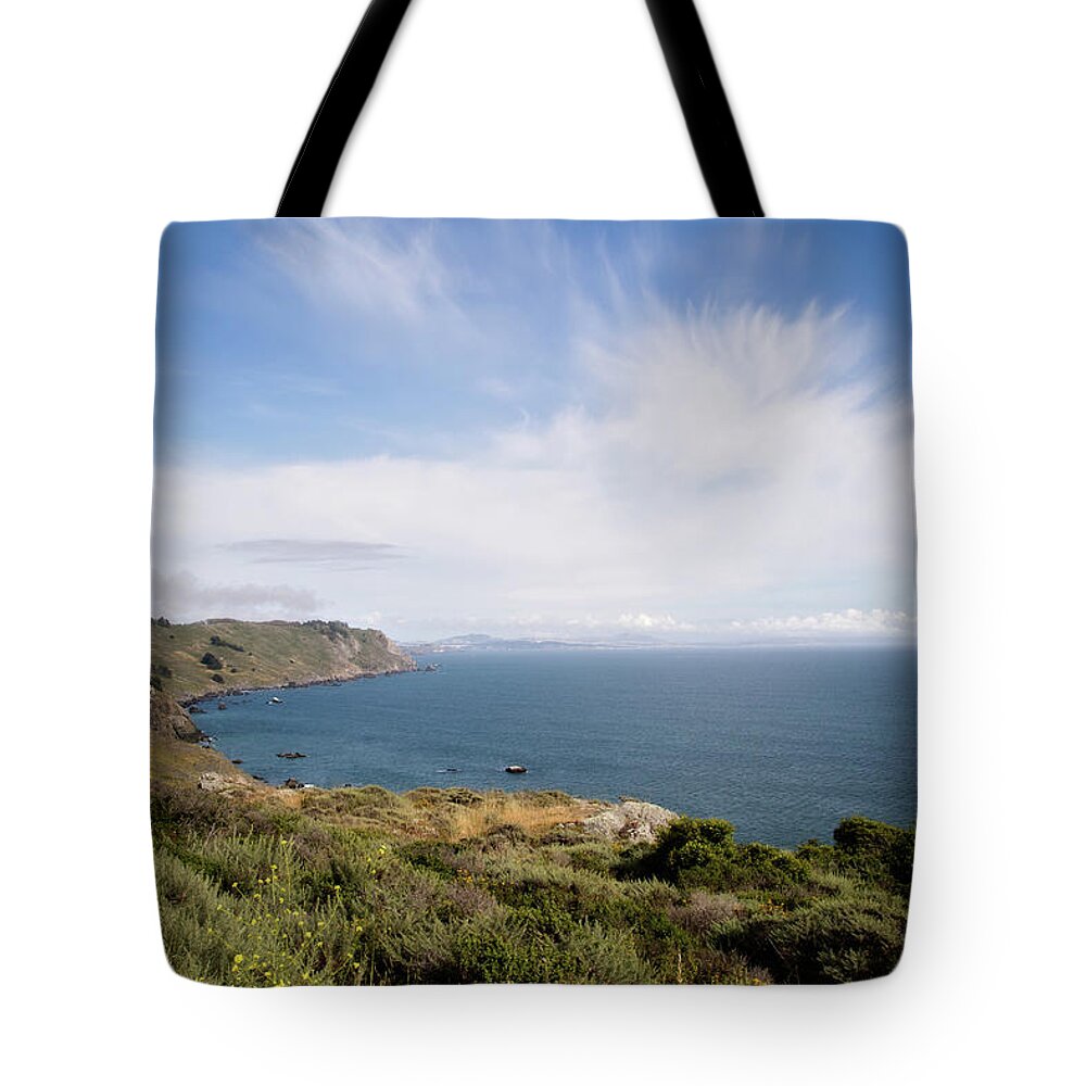Beach Tote Bag featuring the photograph Sonoma Coastline by Lana Trussell