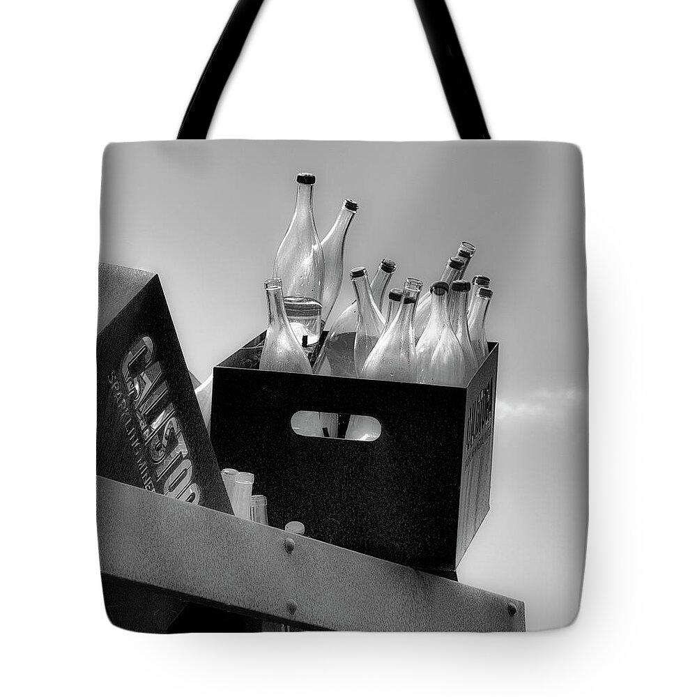 Art Prints Tote Bag featuring the photograph Sparkling Water by Kandy Hurley