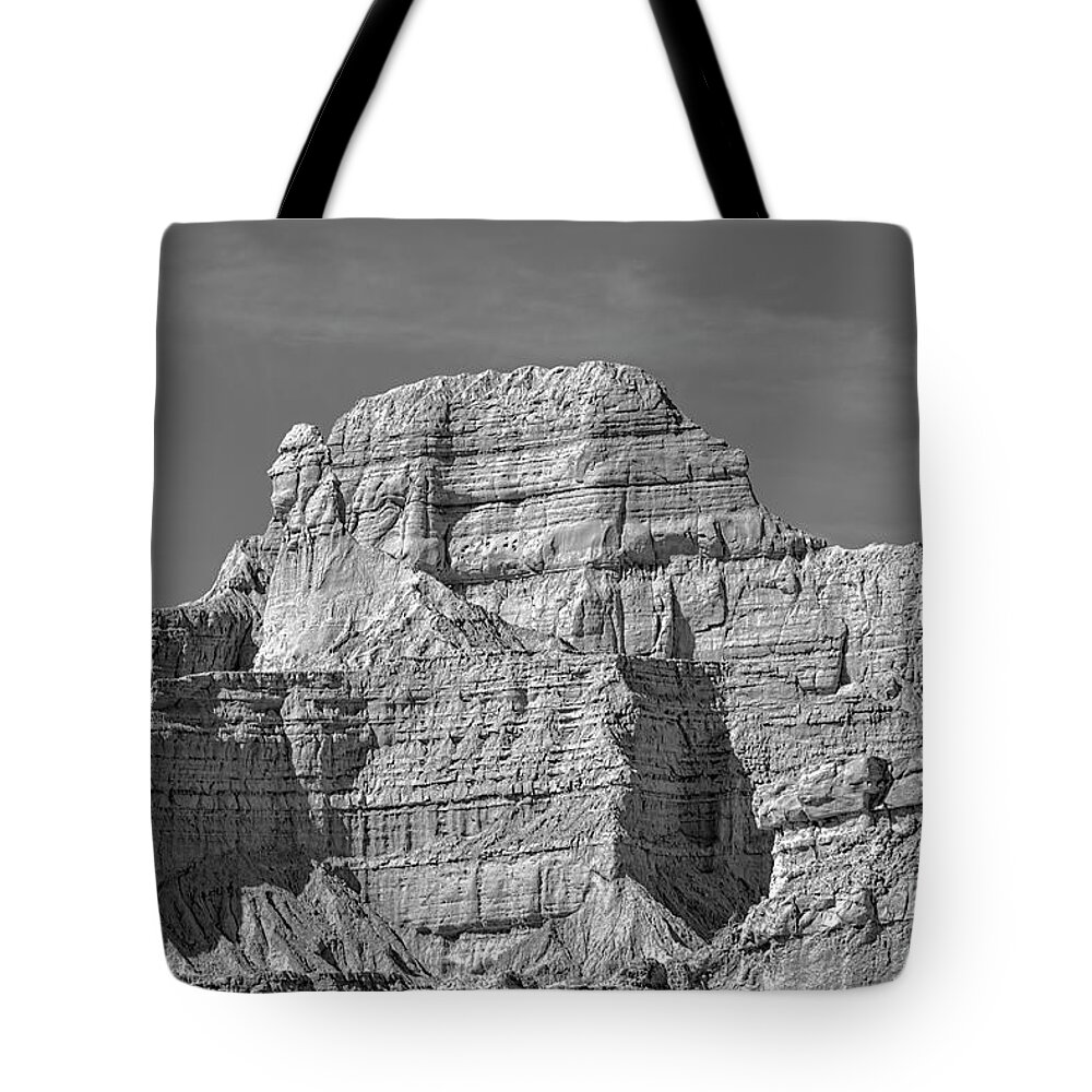 Sphinx Of Hungol Black And White Tote Bag featuring the photograph Sphinx of Hungol by Syed Muhammad Munir ul Haq