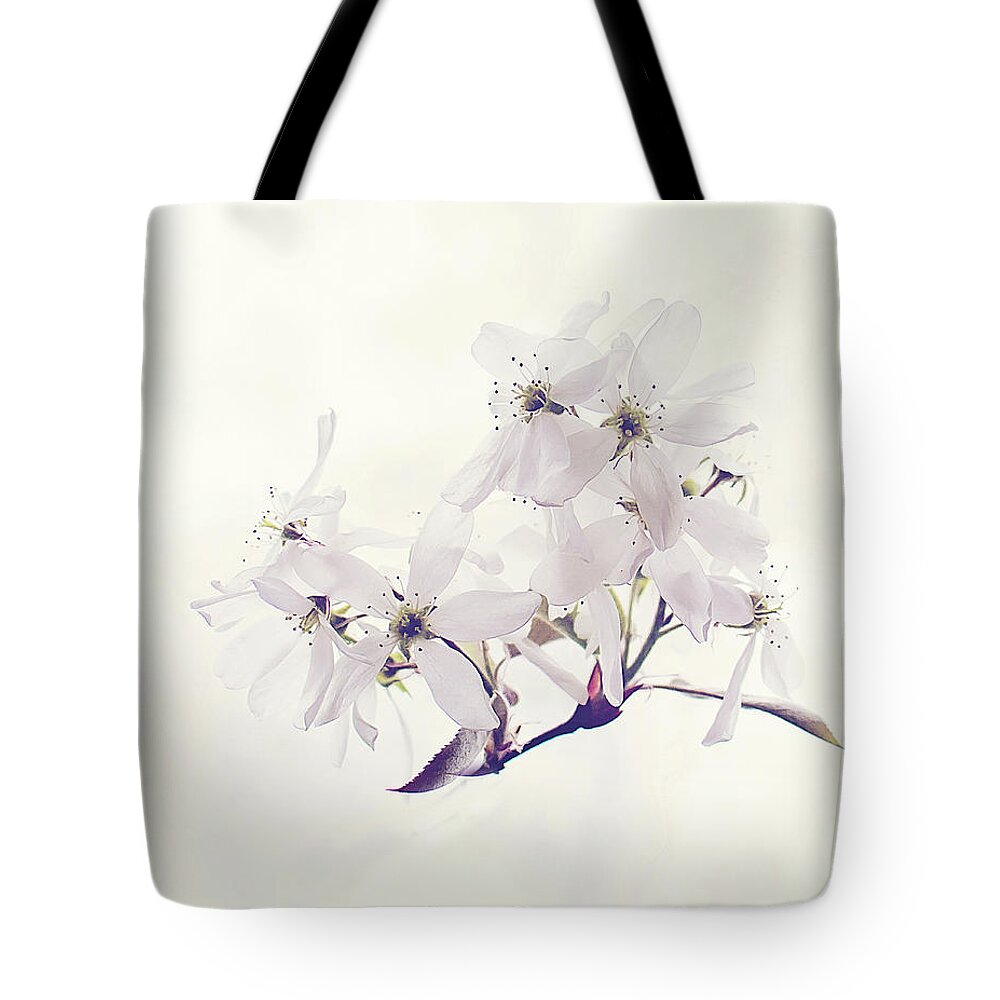White Blossom Print Tote Bag featuring the photograph Spring Blossom Print by Gwen Gibson