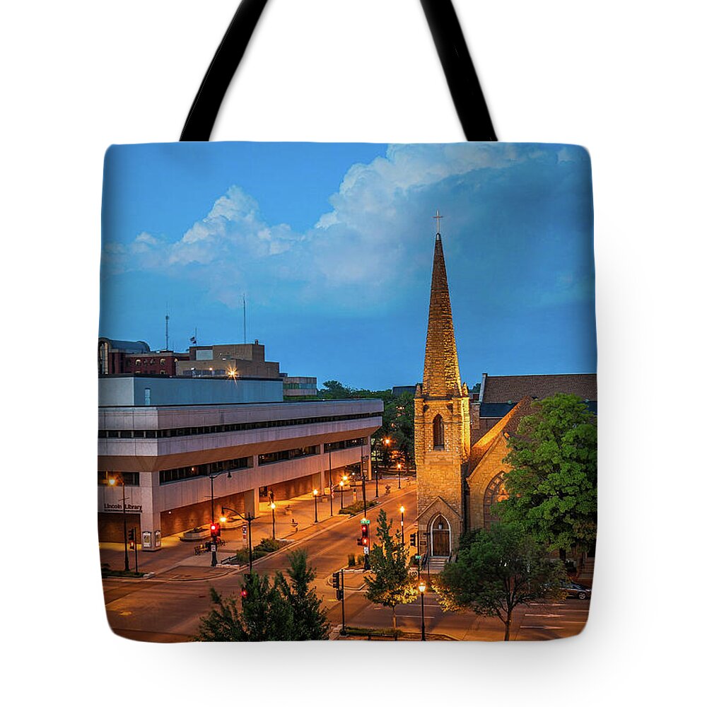  Tote Bag featuring the photograph Springfield 2 by Tony HUTSON
