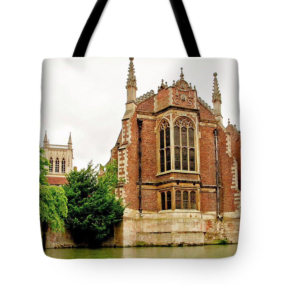 Cambridge Tote Bag featuring the photograph St Johns College from the Backs. by Elena Perelman
